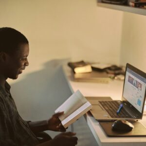 online University course tutor